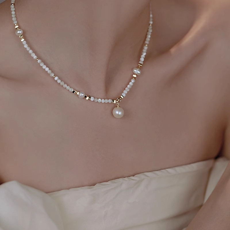 New Style Trendy Natural Fresh - Pearl Trim Chain recension och pris