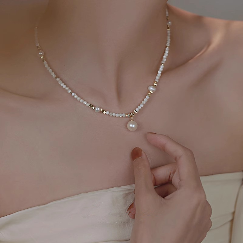 New Style Trendy Natural Fresh - Pearl Trim Chain recension och pris